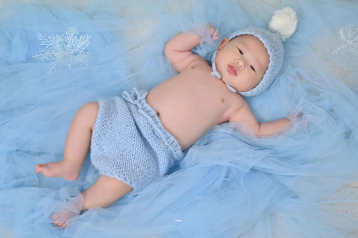 武威宝宝几个月可以吃饭